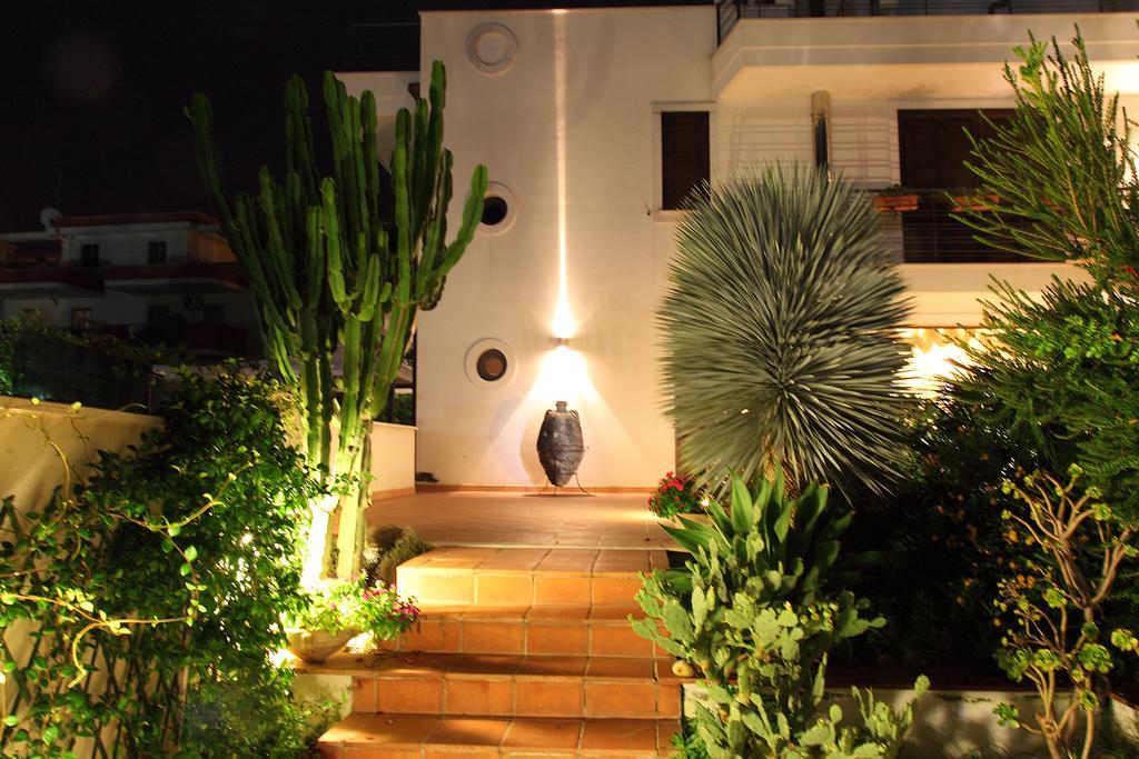 B&B Villa Il Sughero Monopoli Exterior foto